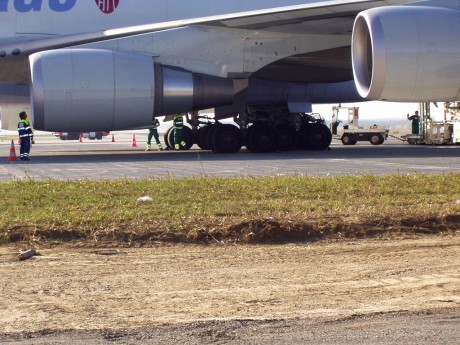 Motory u B .747.JPG