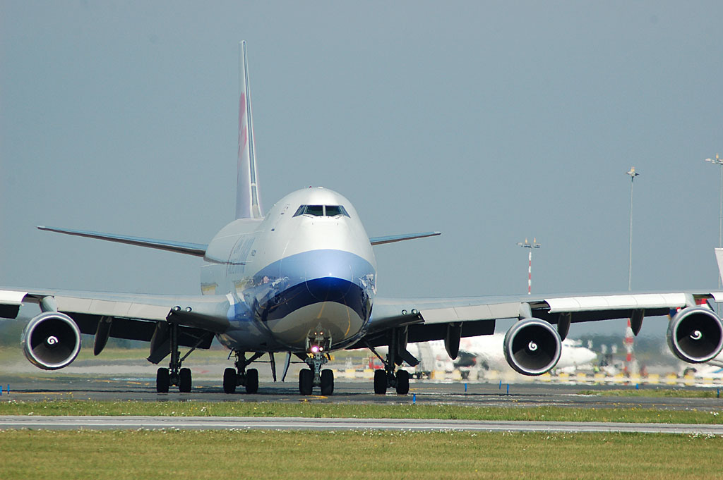 Air China - Boeing 747-400F.jpg